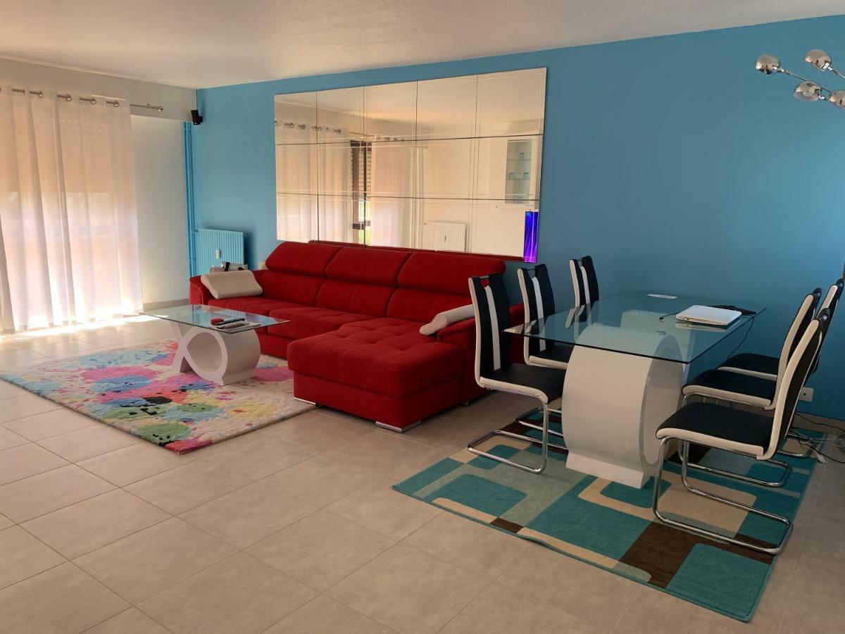 מלון Grand Appartement A Louer Vue Sur Seine מראה חיצוני תמונה